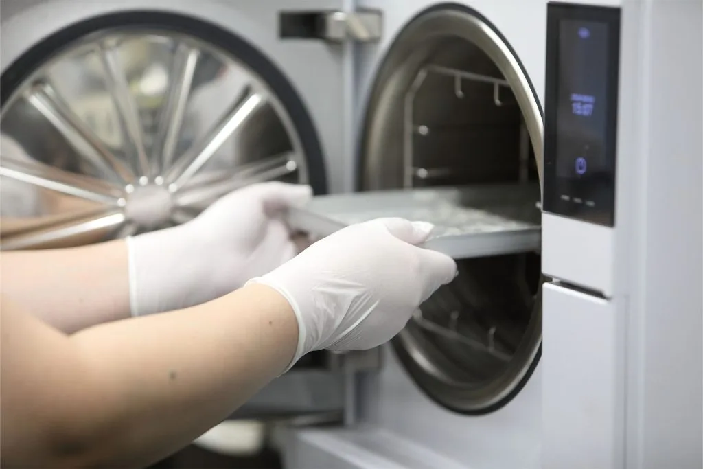 高圧蒸気滅菌機